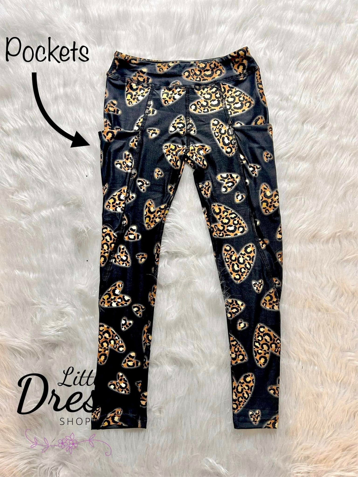 Leopard Heart Pocket Leggings
